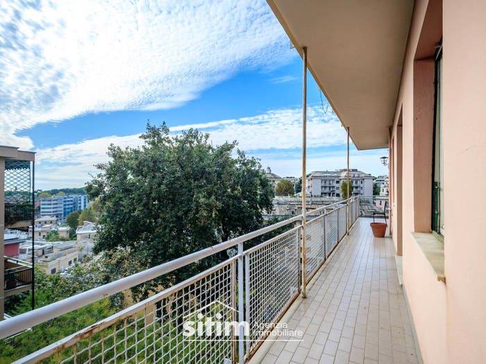 Appartamento quadrilocale in vendita in Via Sibilla Mertens, Sturla, Genova