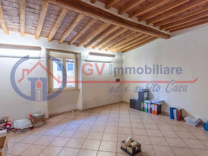 Appartamento bilocale in vendita in Via Giuseppe Mazzini, Centro Storico, Grosseto