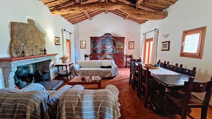 Casa trilocale in vendita in Via Stazzi Vaddi Longa, Olbia
