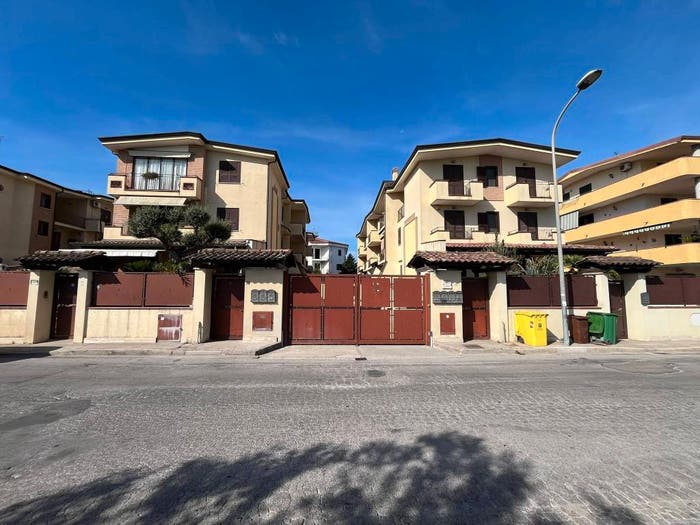 Casa con 5 locali in vendita in Strada Orientale, Gricignano di Aversa