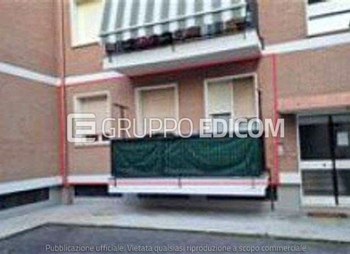 Appartamento con 5 locali in vendita in Via Don Antonio Balbi, Rescaldina