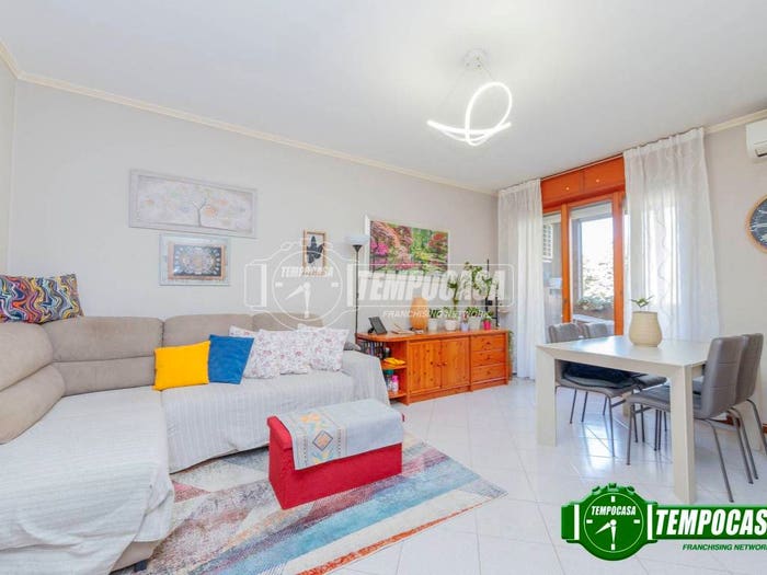 Appartamento trilocale in vendita in Via Zerbo, Centro, Opera