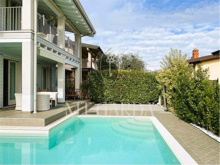 Casa con 5 locali in vendita in Via della Valle, Centro, Polpenazze del Garda