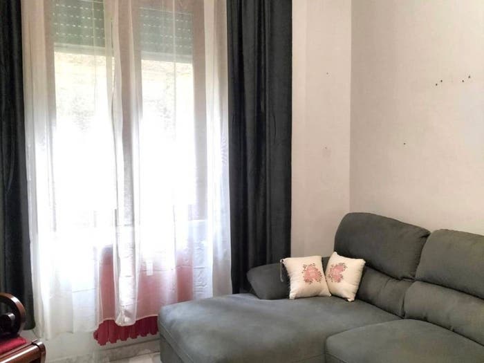 Appartamento trilocale in vendita in Via Venezia, Dinegro, Genova