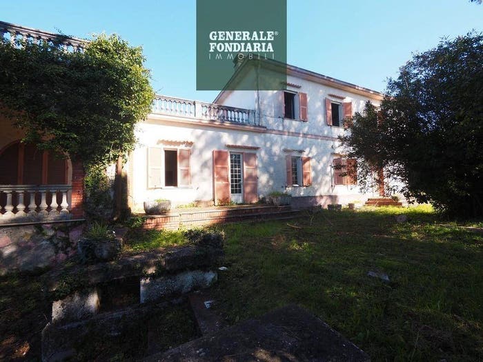 Casa con 6 locali in vendita in Via San Bartolomeo, Ceparana Carpena, Bolano