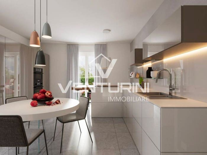 Appartamento trilocale in vendita in Via Pianello del Lario, Valle Muricana, Roma