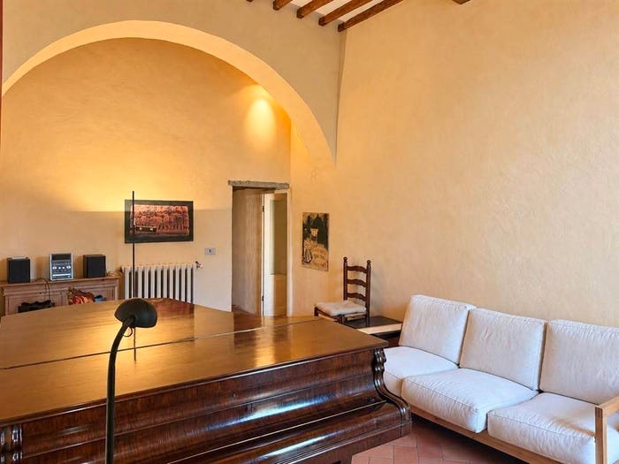 Appartamento con 5 locali in vendita in Porta Crucifera, Arezzo