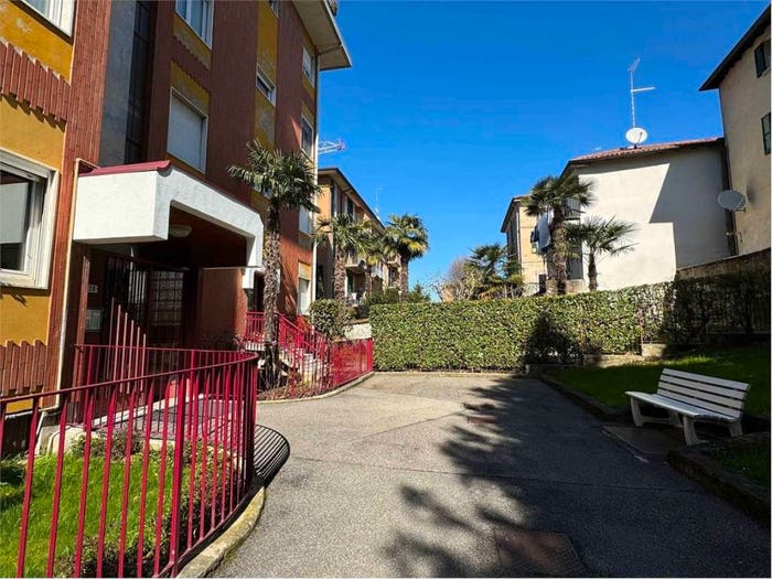 Appartamento trilocale in vendita in via volta, Centro, Appiano Gentile