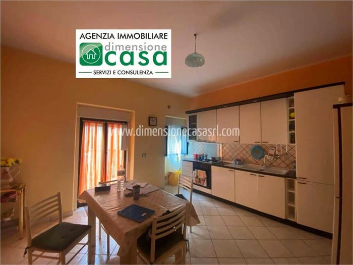 Casa quadrilocale in vendita in Via Scifo, Centro, San Cataldo