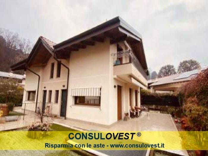 Casa con 6 locali in vendita in Via Monte Nevoso, Crenna Bettolino, Gallarate