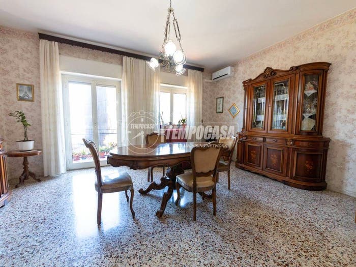 Appartamento con 5 locali in vendita in Via Eugenio di Mattei, Centro, Gravina di Catania