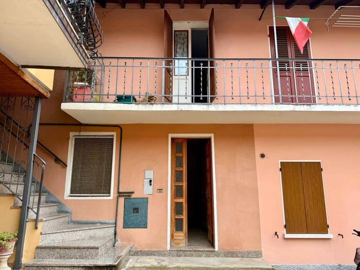 Appartamento quadrilocale in vendita in Vicolo del Levante, Centro, Cellatica