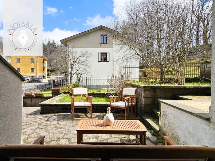 Appartamento con 6 locali in vendita in Via dello Stadio, Saragiolo, Piancastagnaio