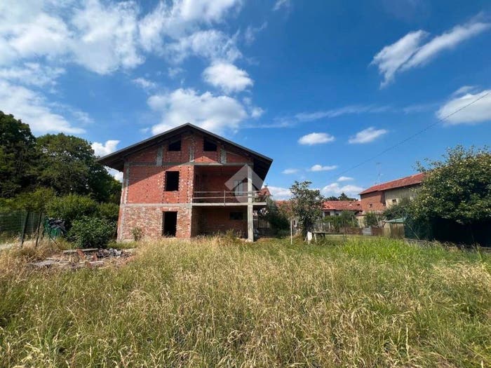 Casa con 6 locali in vendita in Strada dei Fornero, Centro, San Carlo Canavese