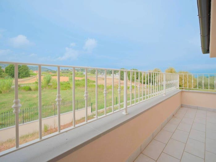 Casa con 5 locali in vendita in via Catro, Seano, Carmignano