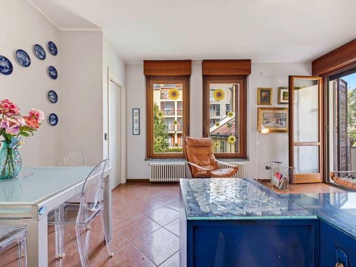 Appartamento bilocale in vendita in Via Italo Svevo, Famagosta, Milano