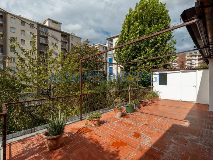 Appartamento con 5 locali in vendita in Via Antonio Fontanesi, Gambara, Milano