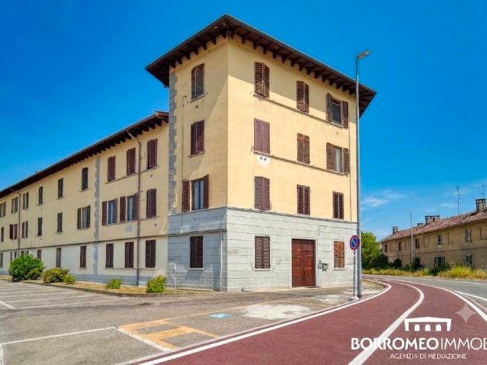 Appartamento bilocale in vendita in Via Cristoforo Colombo, Vigliano Bettolino, Mediglia