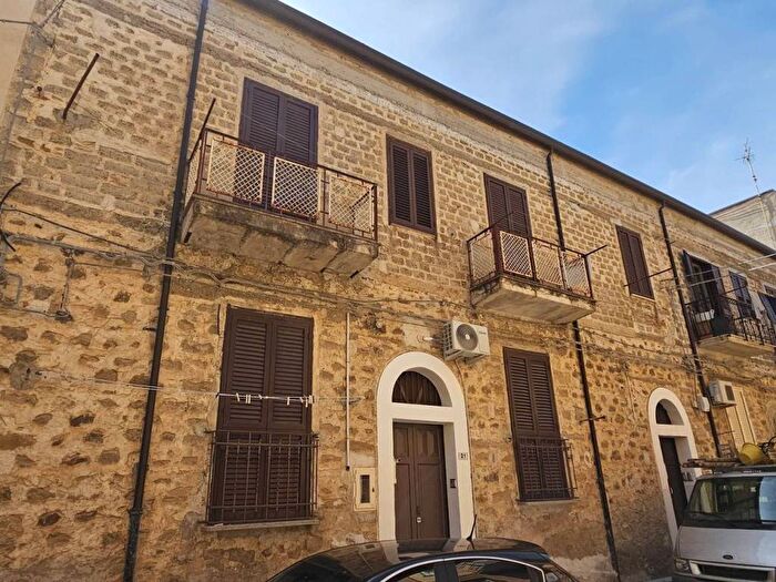 Appartamento con 5 locali in vendita in Via Duca d'Aosta, Centro, Sant'Agata di Militello
