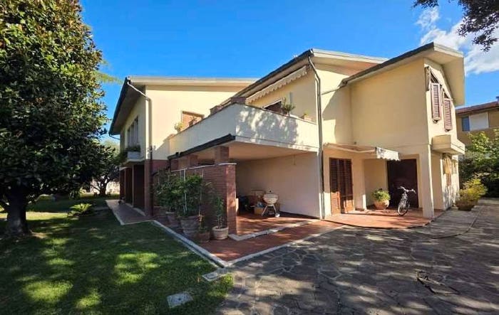 Appartamento quadrilocale in vendita in Fornacette, Calcinaia