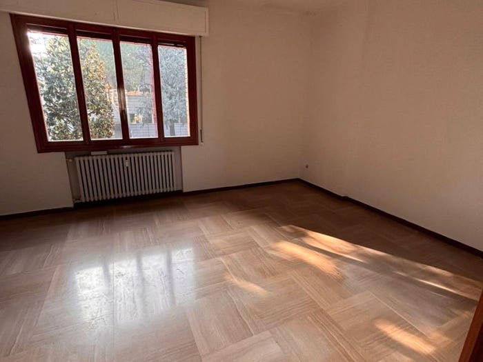 Appartamento con 6 locali in vendita in Via Renato Fucini, Zona Industriale, Casalecchio di Reno