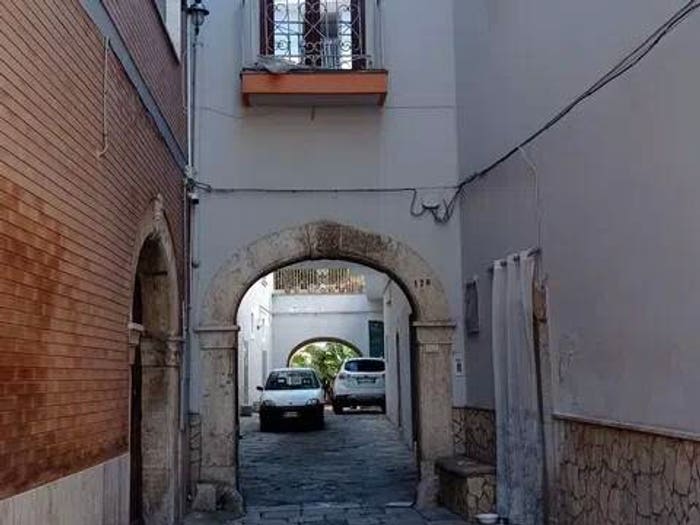 Casa con 6 locali in vendita in Via Vittorio Emanuele No Number, Mondragone
