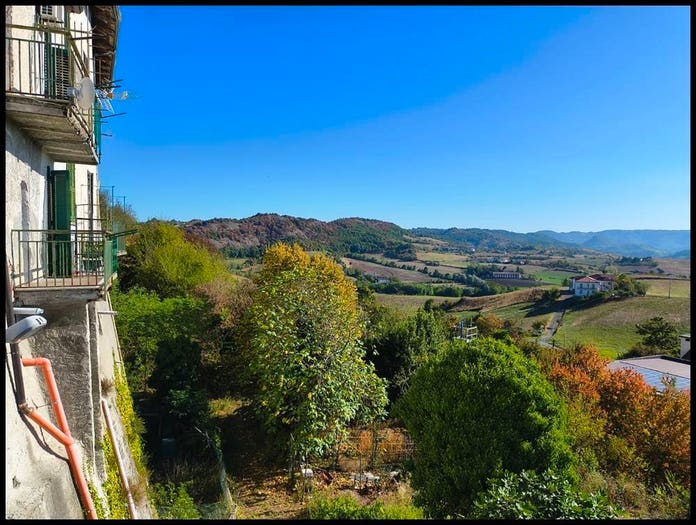 Casa con 5 locali in vendita in Via Roma, Centro, Pareto