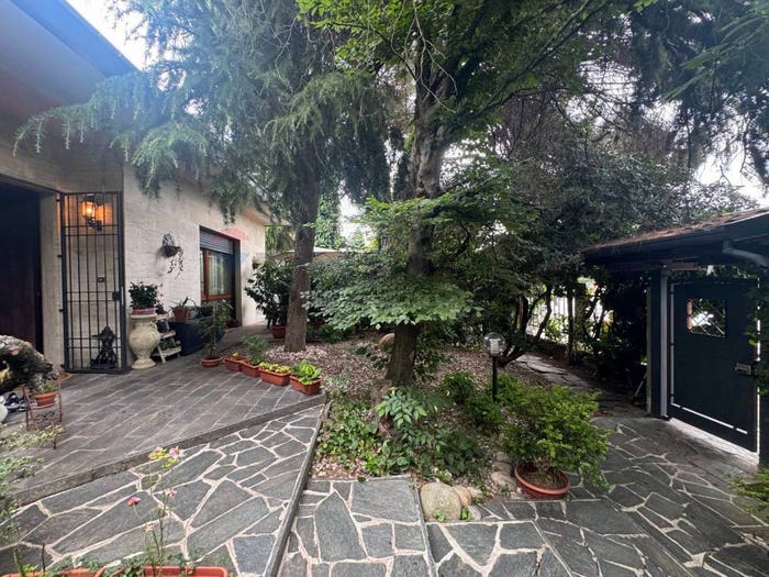 Casa con 5 locali in vendita in via saronnese, Saronnese, Legnano