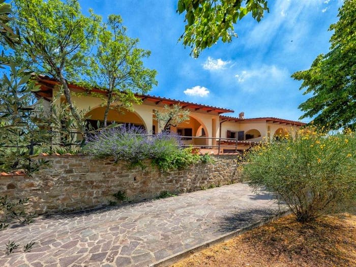 Casa con 6 locali in vendita in Strada Comunale di Querceto, Loro Ciuffenna
