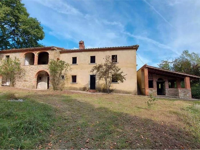 Casa con 6 locali in vendita in Strada Provinciale Setteponti, Quarata, Arezzo