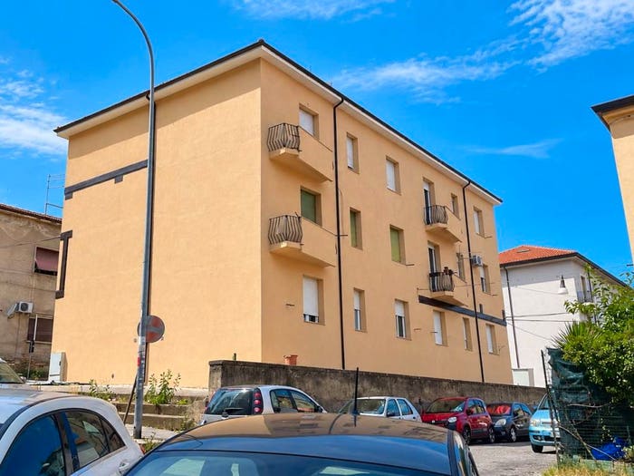 Appartamento quadrilocale in vendita in Via Tommaso Telesio, Stadio Città, Cosenza