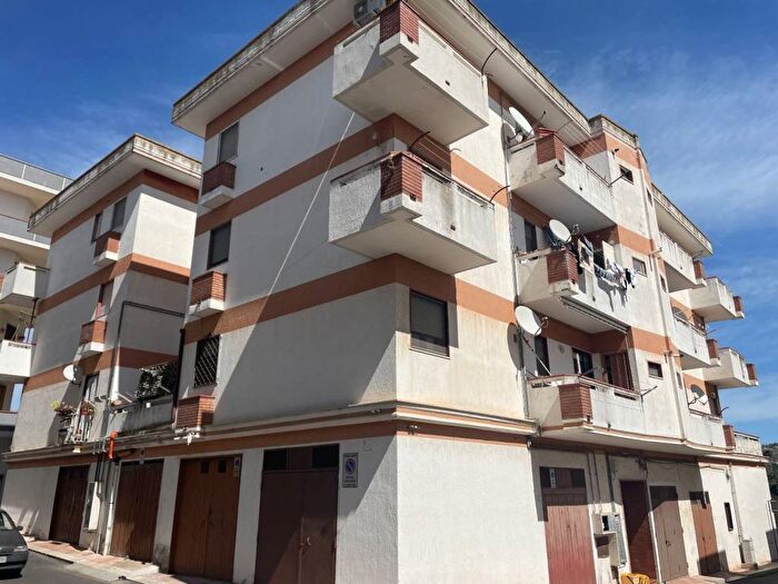 Appartamento trilocale in vendita in Via Lecce Ginosa TA Italia, Centro, Ginosa