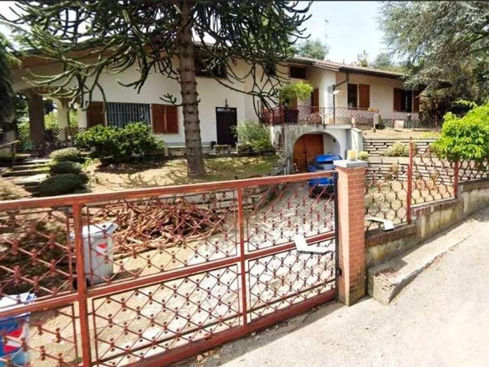 Casa con 6 locali in vendita in Strada del Redentore, Revigliasco Maddalena, Moncalieri