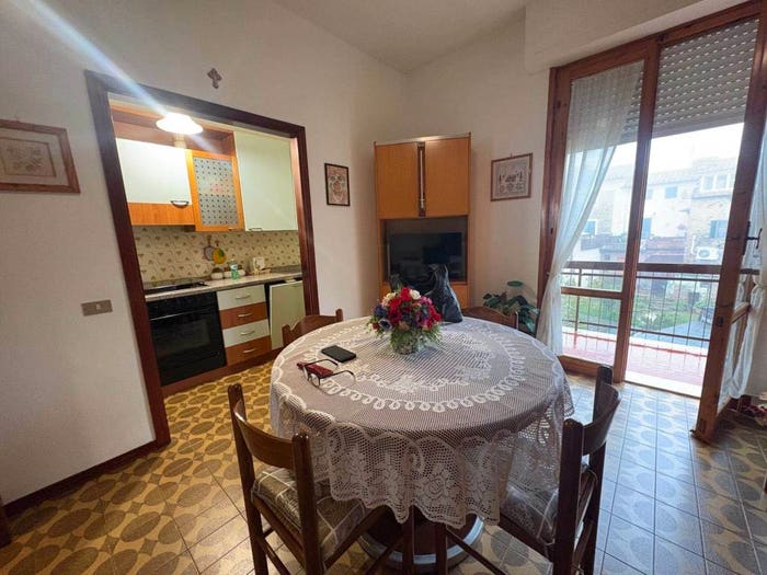 Appartamento quadrilocale in vendita in Centro, Gambassi Terme