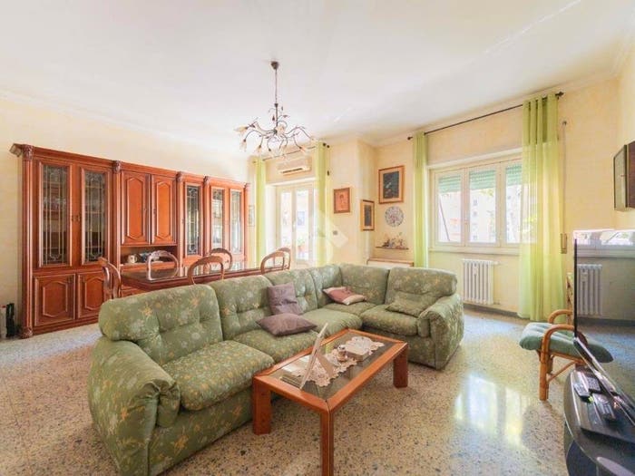 Appartamento con 5 locali in vendita in Via val trompia, Città Giardino, Roma