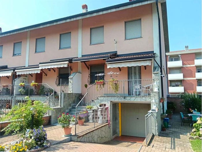 Casa con 6 locali in vendita in VIA BRODOLINI E, Cristo, Alessandria