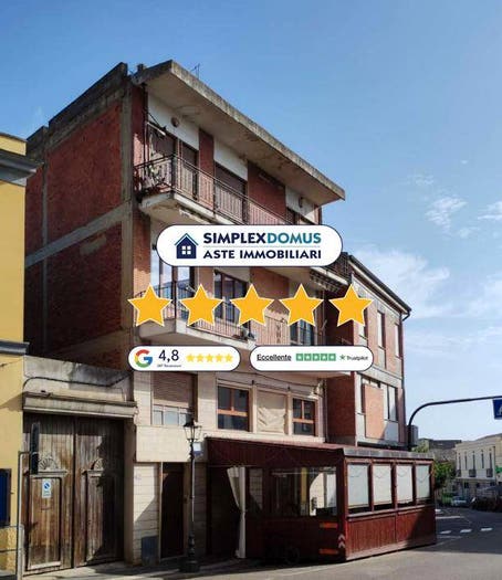 Appartamento quadrilocale in vendita in Via Carlo Felice, Centro, Sanluri