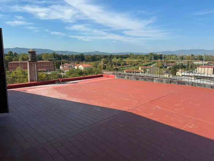 Appartamento trilocale in vendita in Via Arcangelo Corelli, Novoli, Firenze