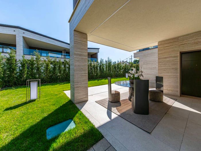Casa quadrilocale in vendita in Via Edmondo De Amicis, Burago di Molgora