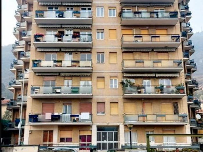 Appartamento quadrilocale in vendita in Via Papa Giovanni XXIII, Lovere