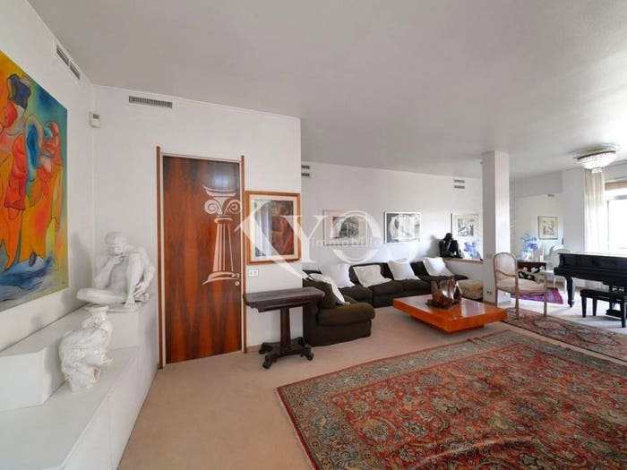 Appartamento trilocale in vendita in Via Francesco Melzi d'Eril Milano MI Italia, Arco della Pace, Milano