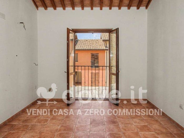 Appartamento trilocale in vendita in Strada Provinciale, Castel Rigone, Passignano sul Trasimeno