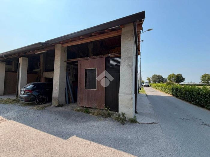 Casa bilocale in vendita in Str per Cascina Canepa, Pessano con Bornago