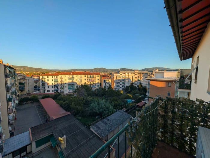 Appartamento trilocale in vendita in Via Uguccione della Faggiola, Gavinana, Firenze