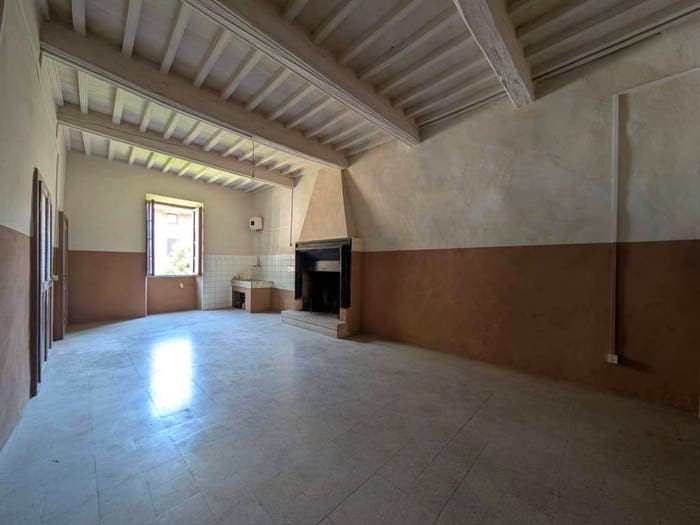 Appartamento trilocale in vendita in Via Gabrielli, Centro, Gubbio