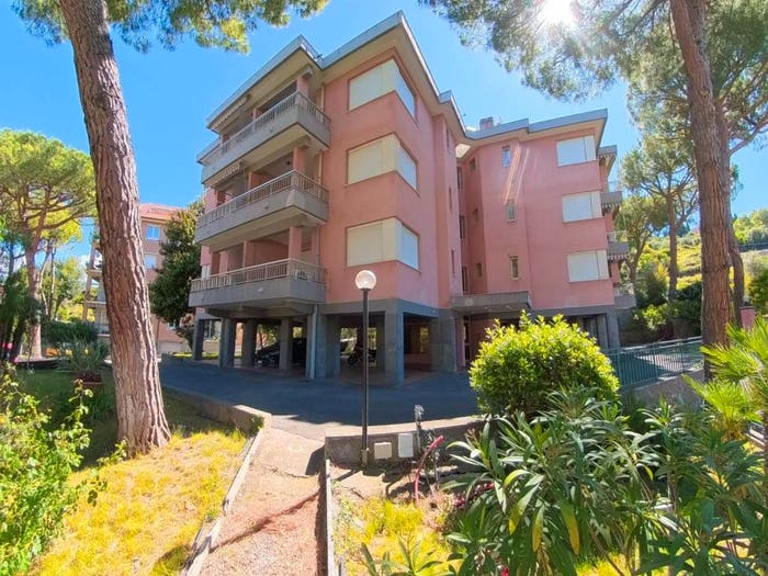 Appartamento bilocale in vendita in Via Louis Pasteur, Due Strade, Bordighera