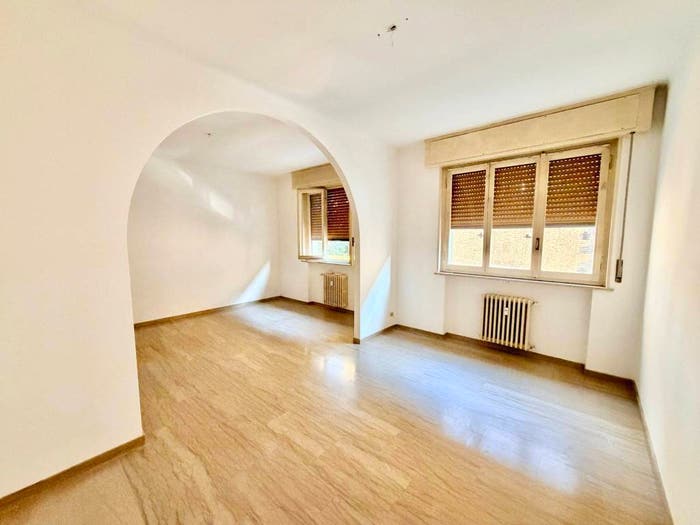 Appartamento quadrilocale in vendita in Via Cittadella, Centro Storico, Piacenza