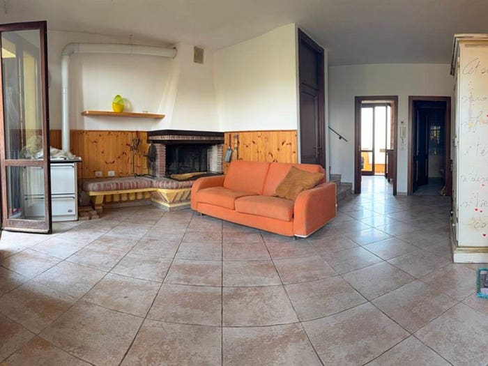 Casa trilocale in vendita in Montefiore Conca
