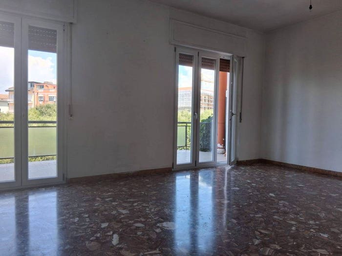 Appartamento quadrilocale in vendita in Via Erennio Ponzio, Centro, Isernia