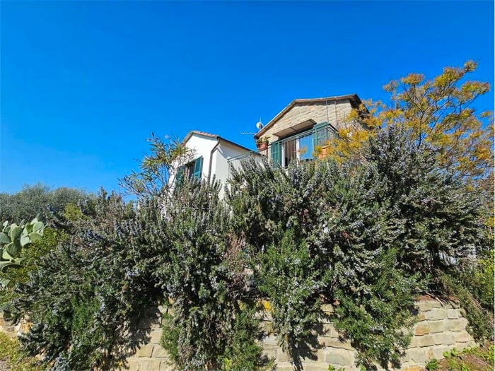 Casa quadrilocale in vendita in via diano san pietro, Centro, Diano Marina